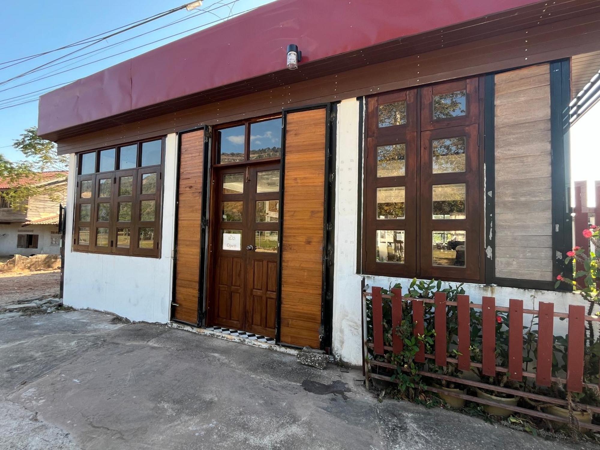 Sanhak Guesthouse 1 Ban Nahin-Nai Luaran gambar