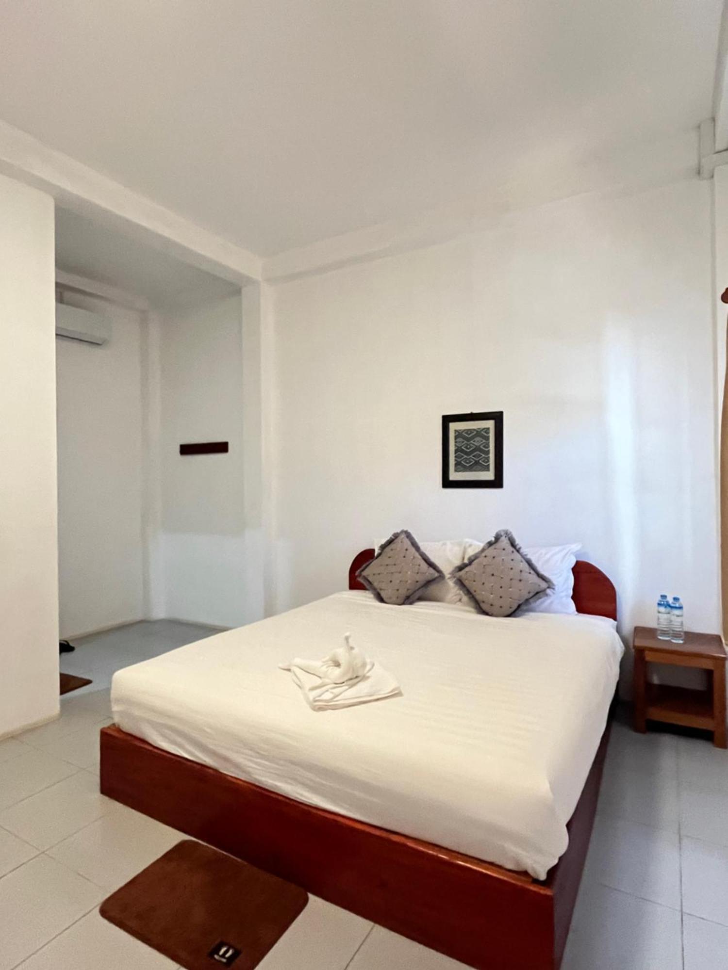 Sanhak Guesthouse 1 Ban Nahin-Nai Luaran gambar